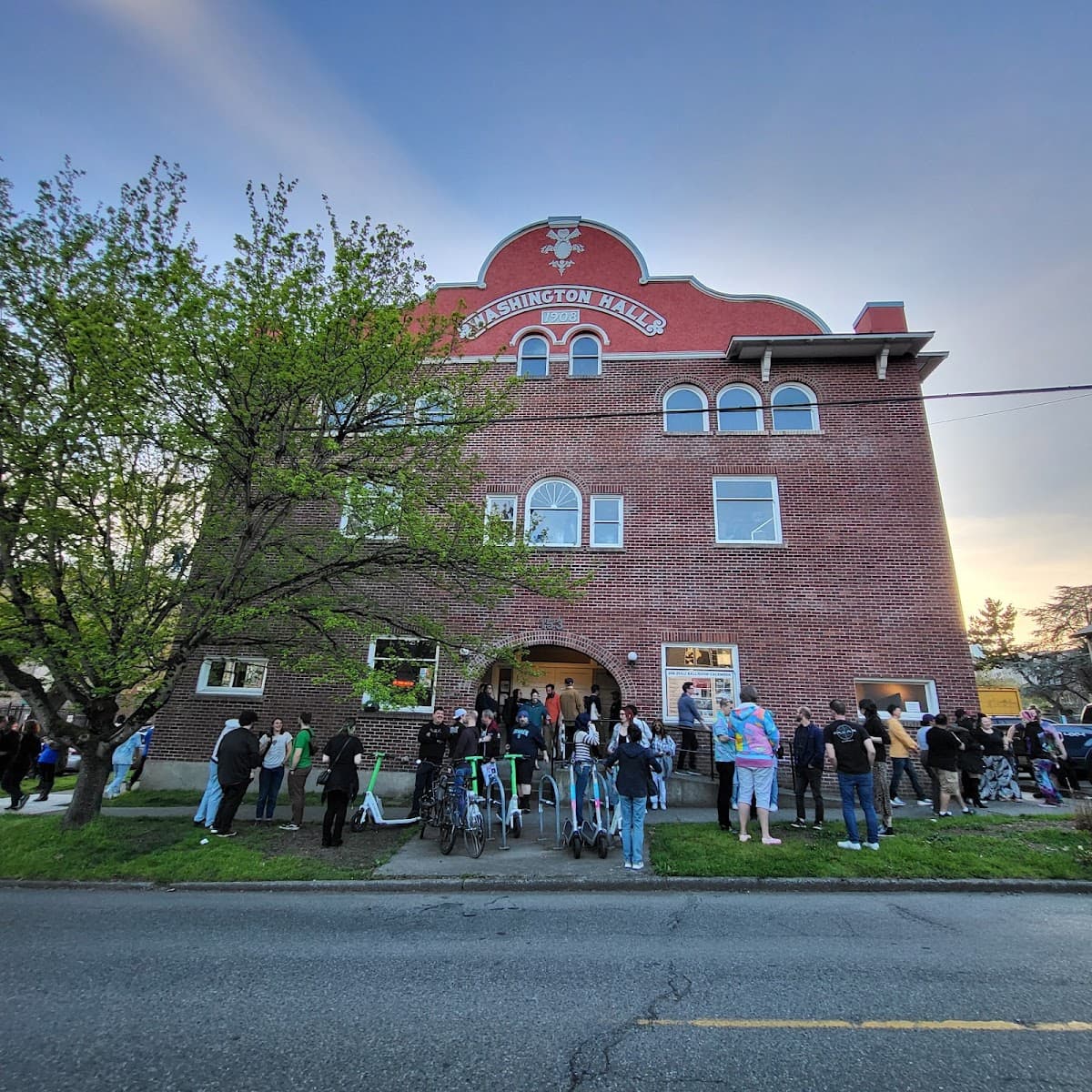 Washington Hall
