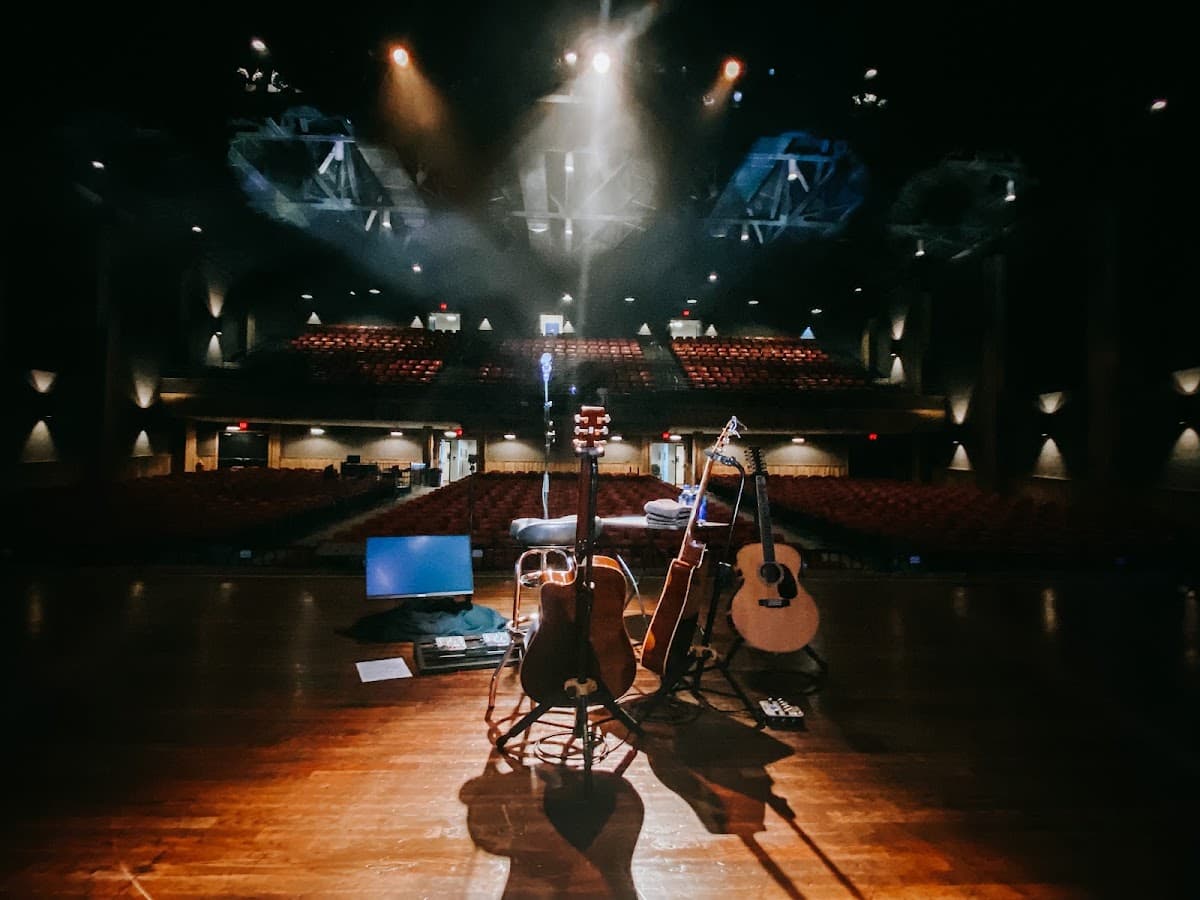 New Barn Theatre
