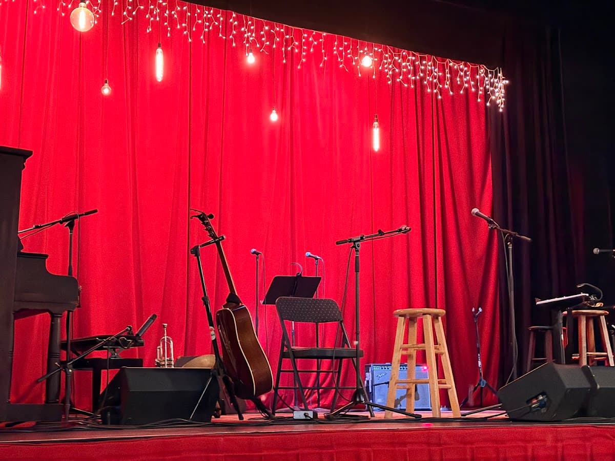 LARGO AT THE CORONET THEATER