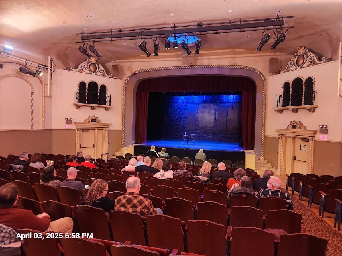 The Wealthy Theatre