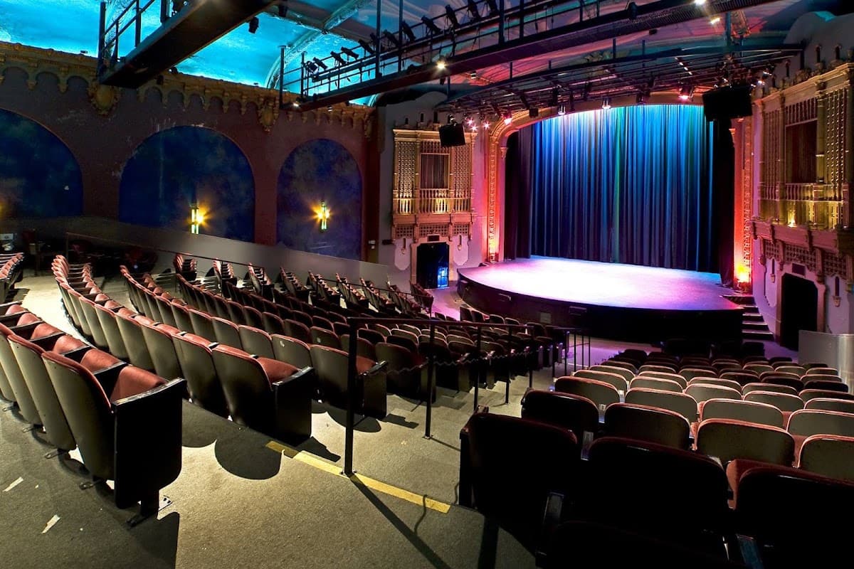 Brava Theater
