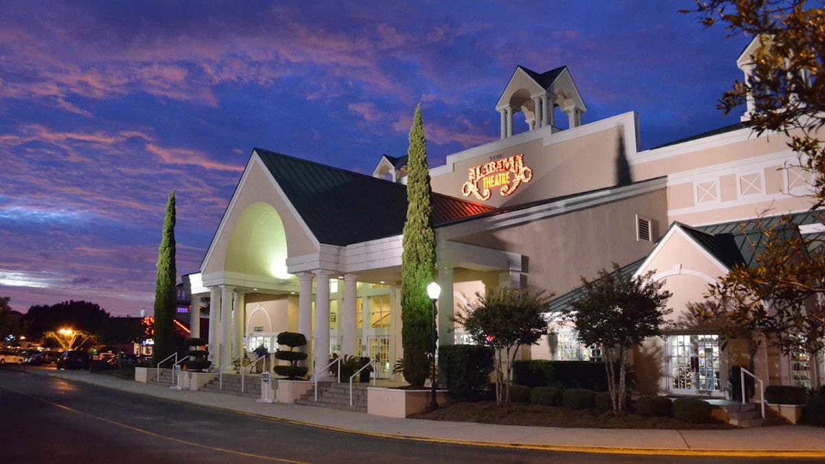 Alabama Theatre at Barefoot Landing