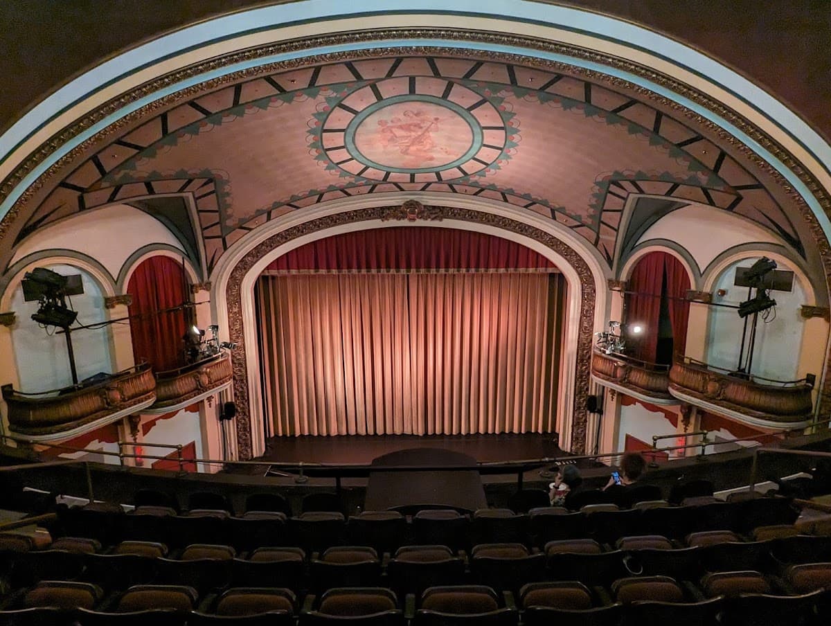 Somerville Theatre