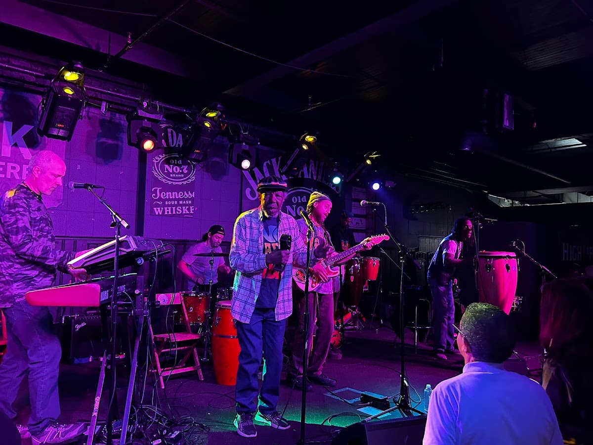 The Mercury Music Lounge