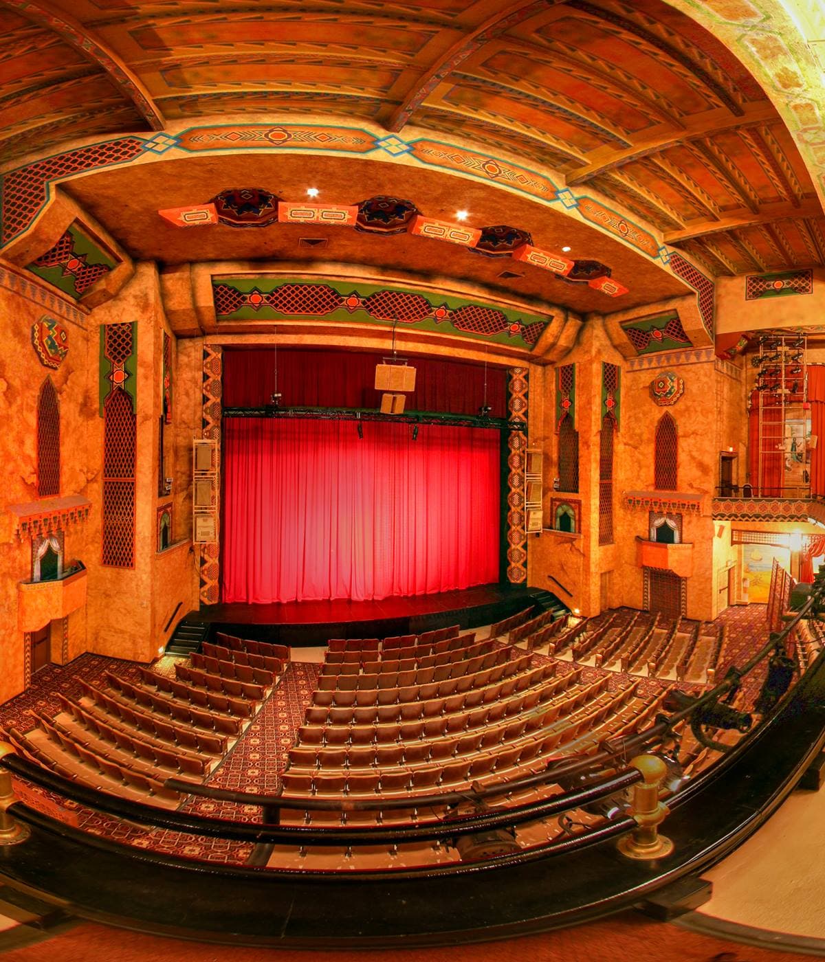 Garde Arts Center