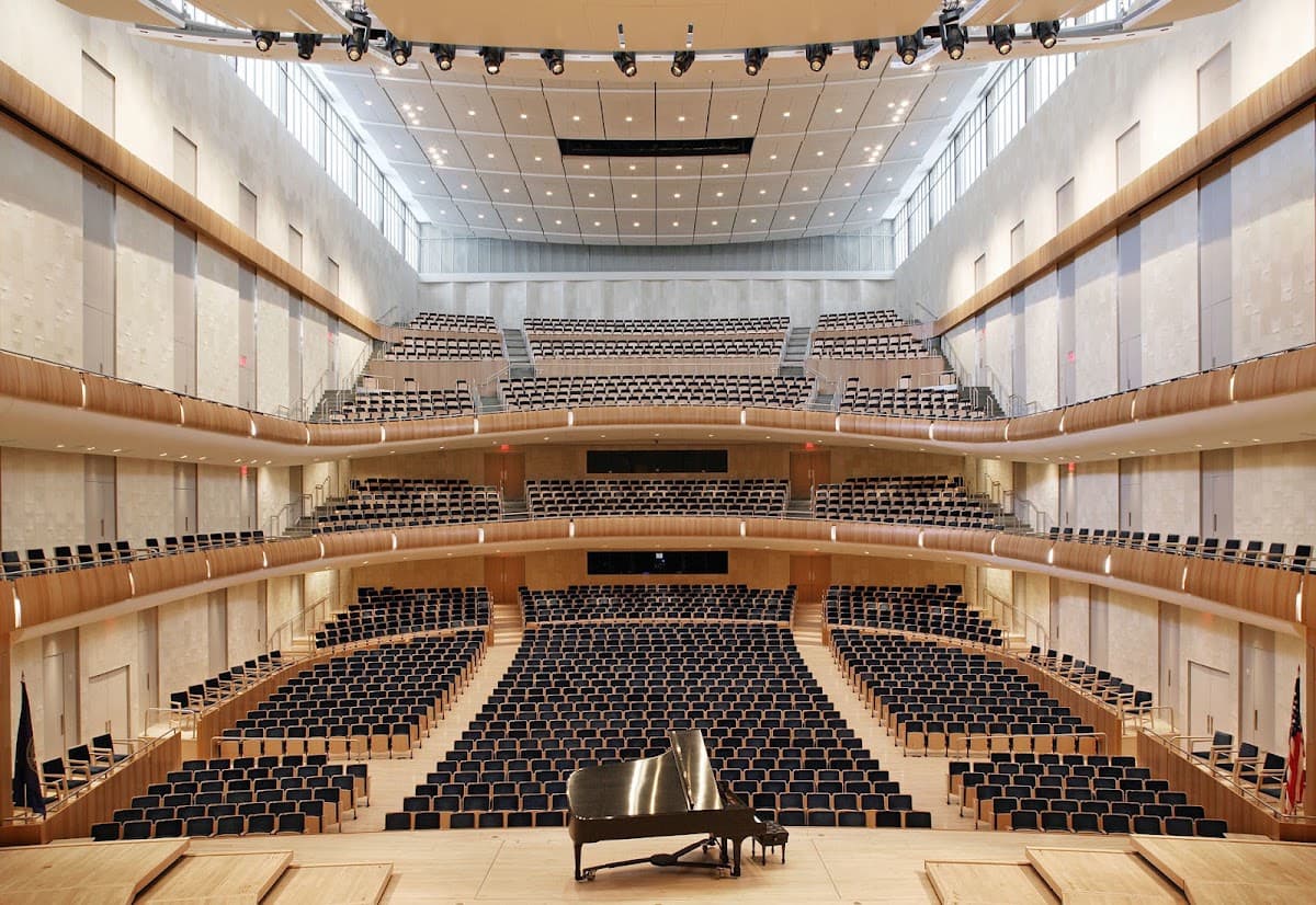 Holland Performing Arts Center