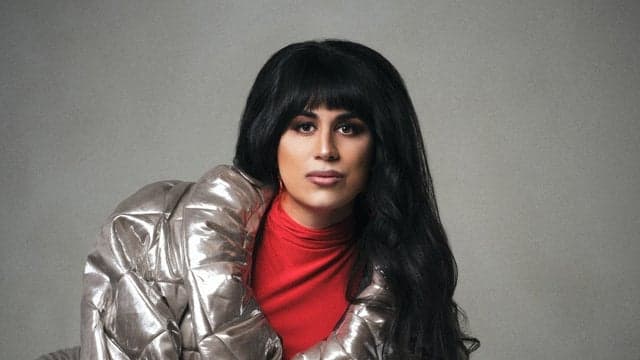 Roz Hernandez w/ Netflix Is A Joke: The Festival