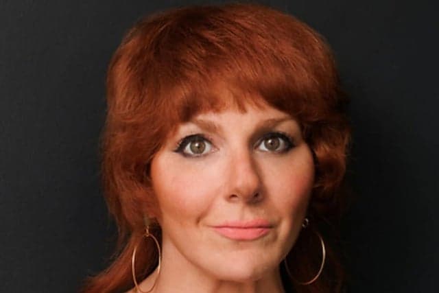 Julie Klausner