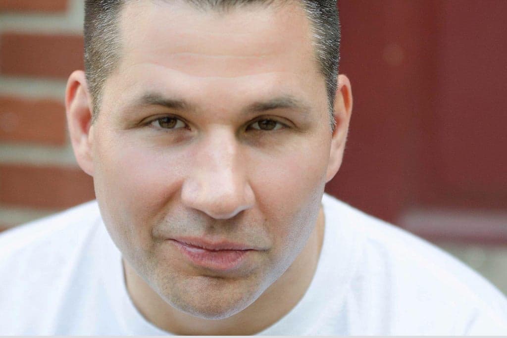 Mike Vecchione